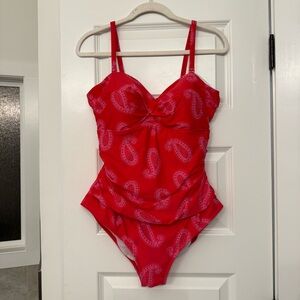 Boden One Piece Swimsuit Red and Pink Tile Print Scalloped Size 14